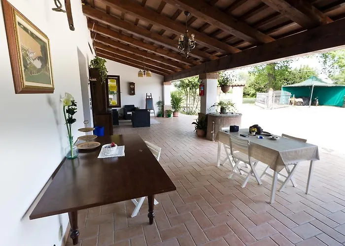 Κατάλυμα σε φάρμα Country & La Quercia Κοριάνο